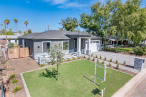 3518 E Glenrosa Ave - High Res06-6