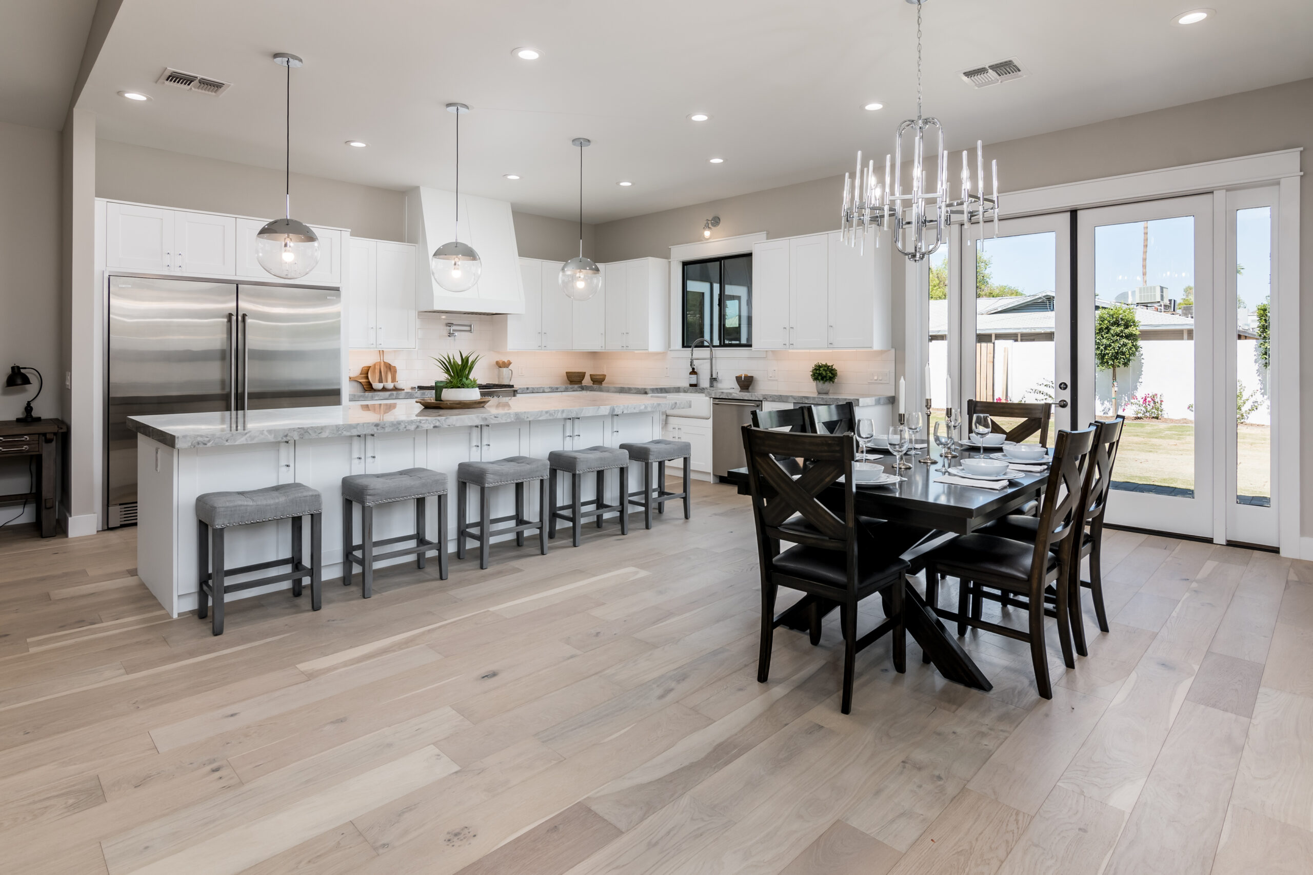 3518 E Glenrosa Ave - High Res17-17