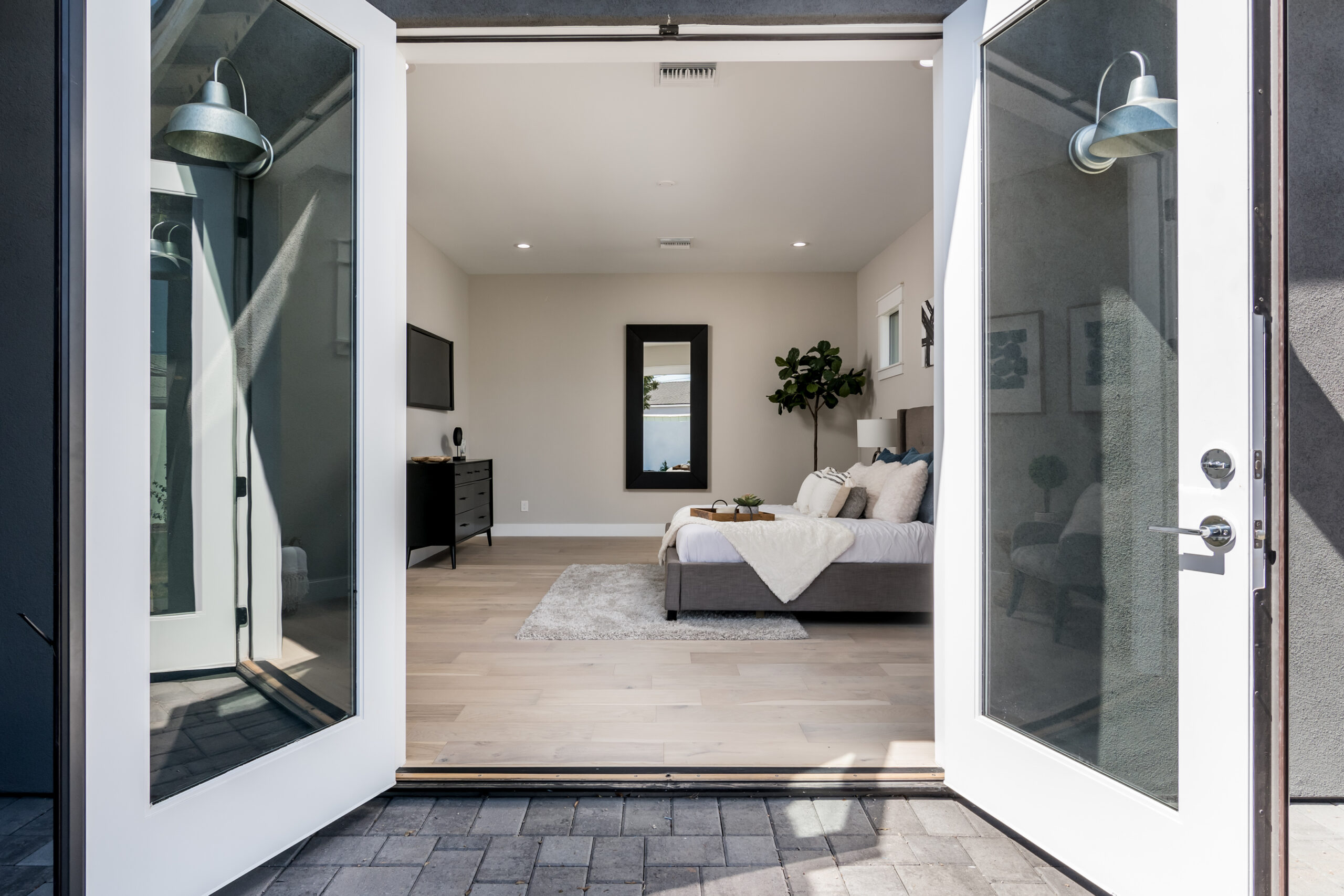 3518 E Glenrosa Ave - High Res40-40