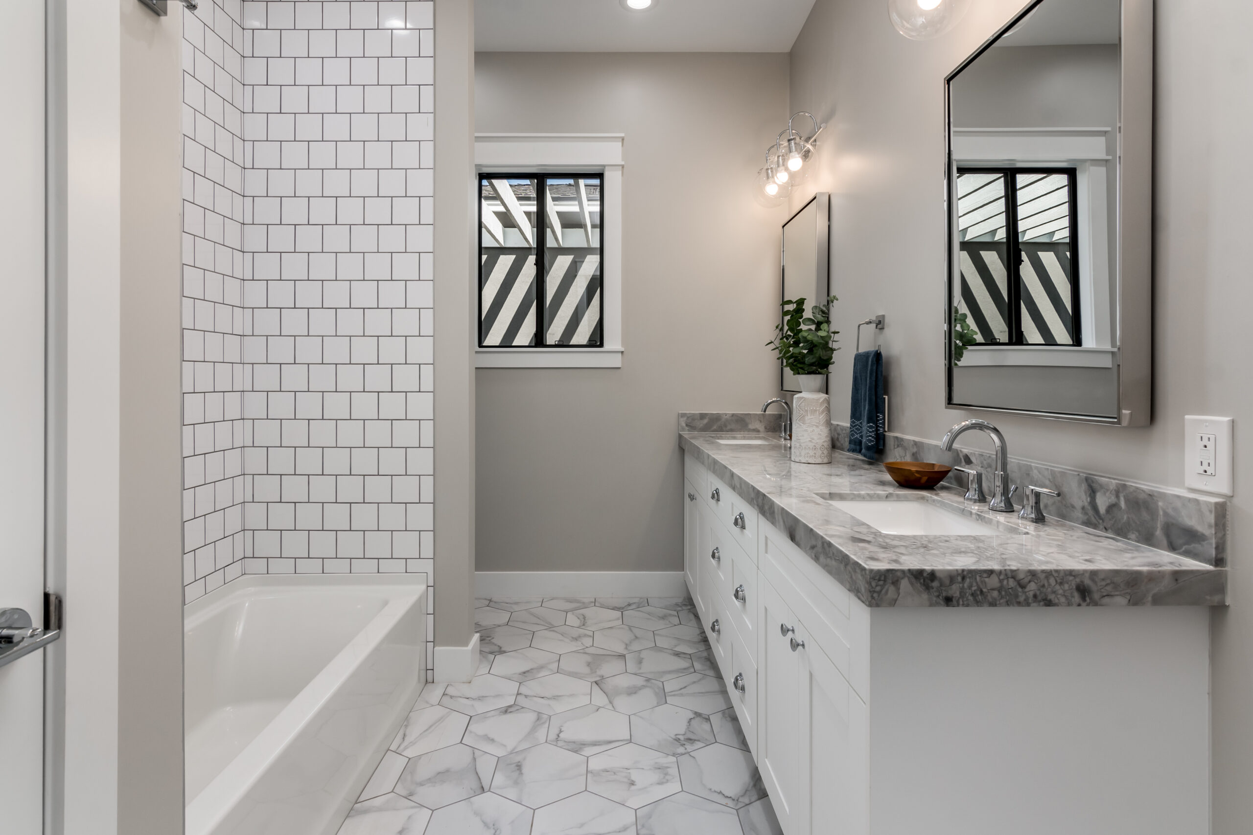 3518 E Glenrosa Ave - High Res59-59