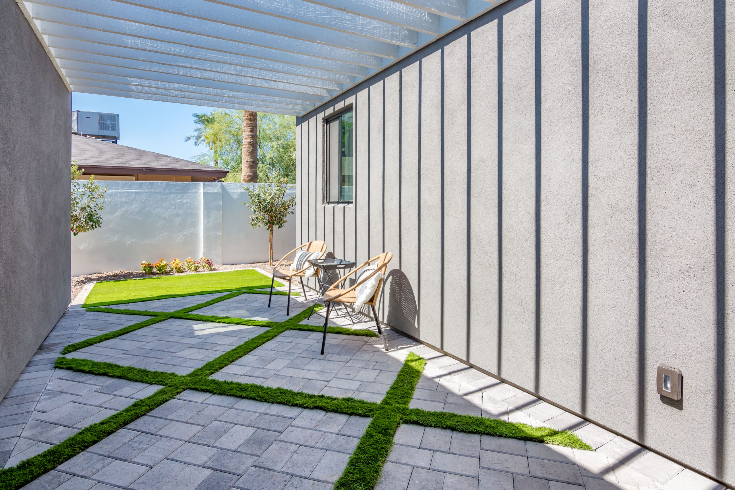 3518 E Glenrosa Ave - High Res70-70