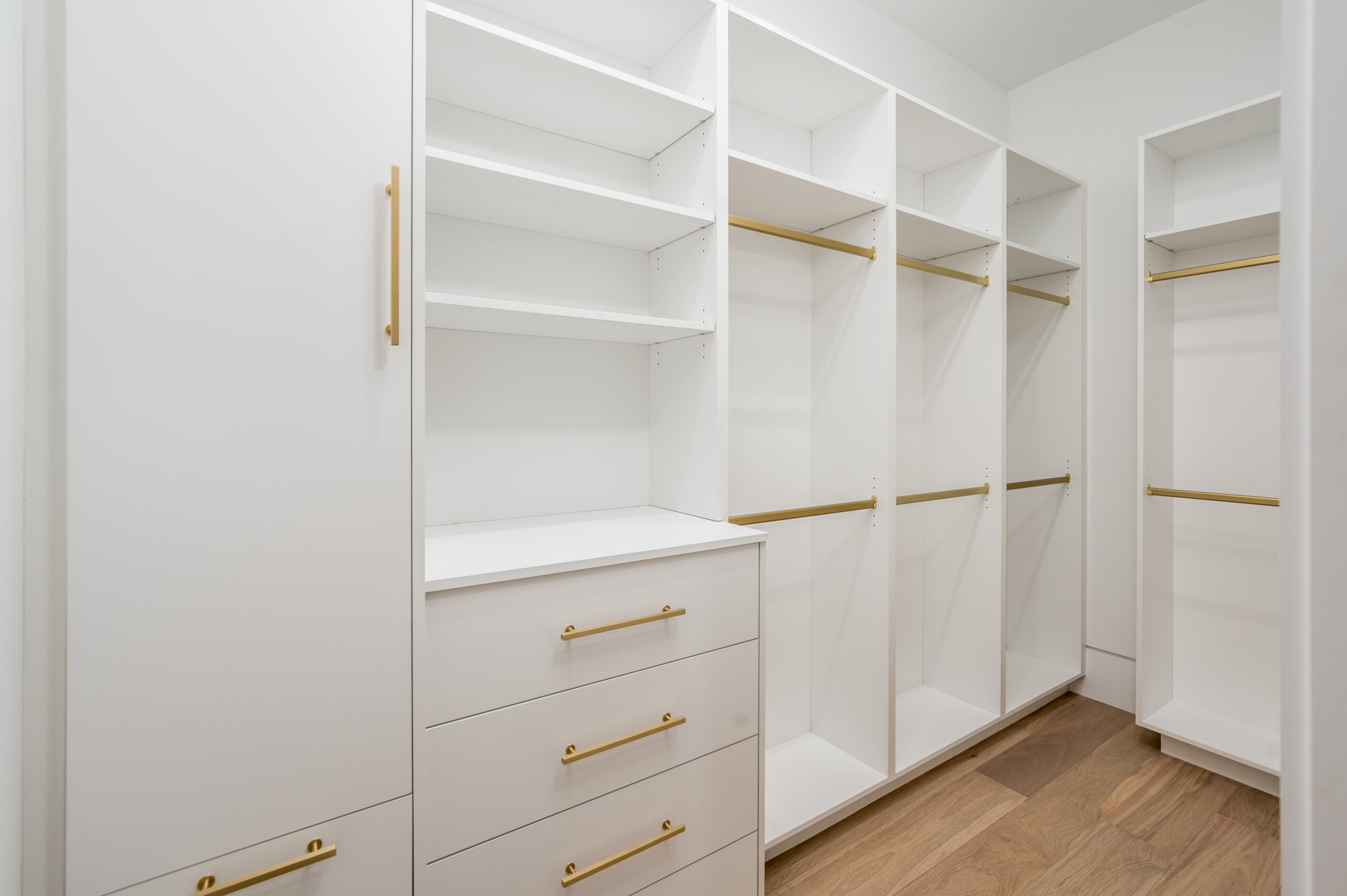 9422 N 50th Pl - High Res-130