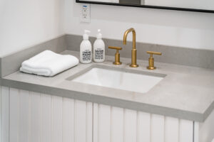 9422 N 50th Pl - High Res-289