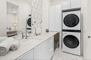 Casita Bath Laundry